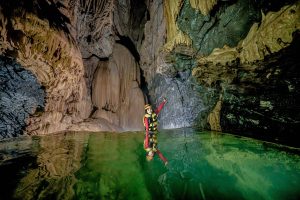 Best eSIM for Vietnam Travel: 2025 Guide for Tourists & Digital Nomads