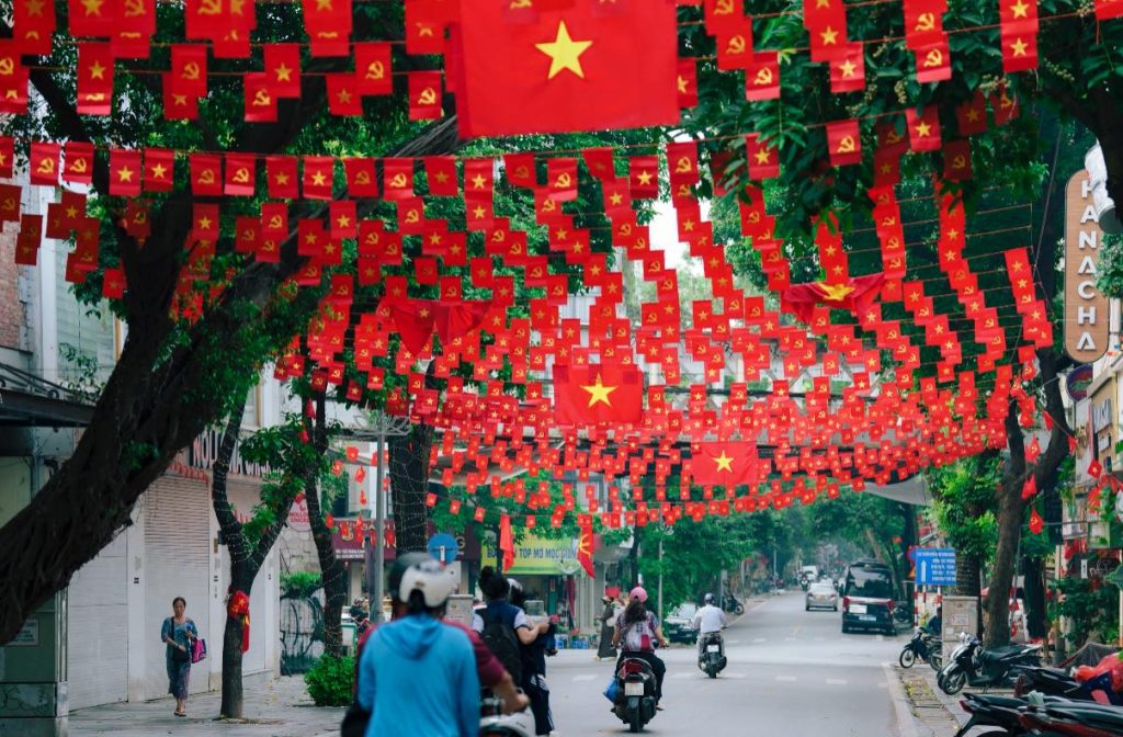 Vietnam eSIM OTP: How to Receive Verification Codes for Banking, Grab, WhatsApp, and More