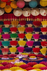 Airport Taxi vs Grab Vietnam – Prices, Safety & 2025 Travel Tips